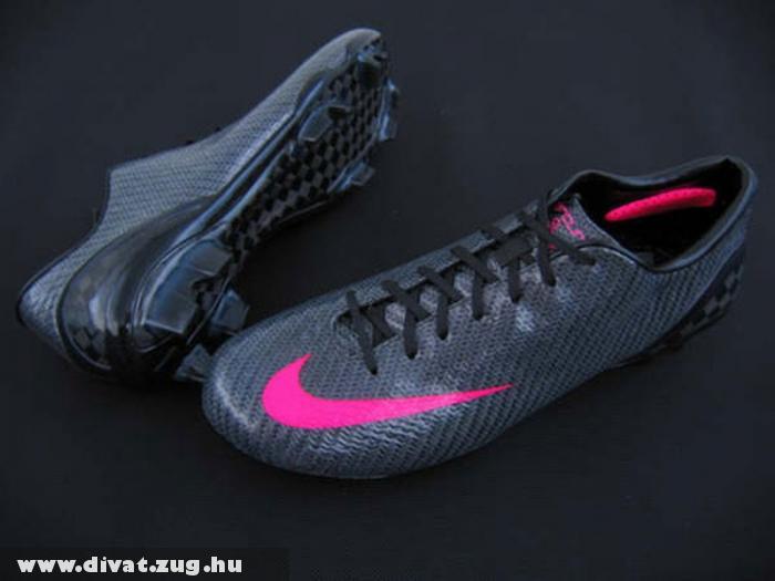 Fekete Nike